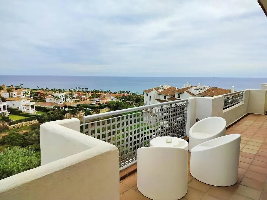 Lovely Seaside Luxury Penthouse Alcaidesa Spain